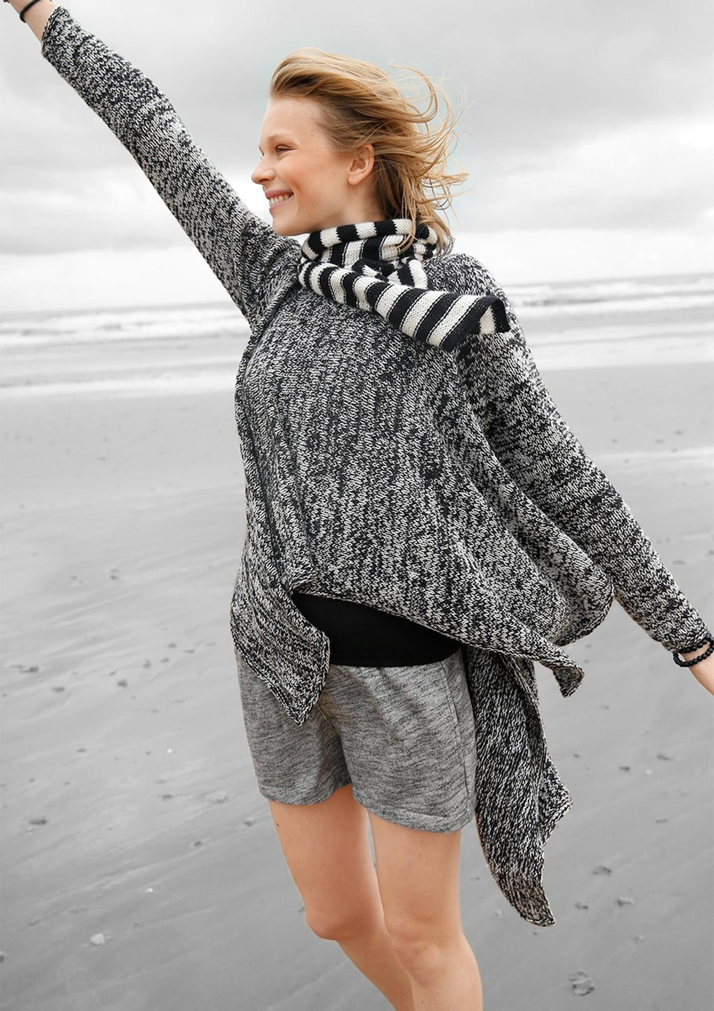Poncho mit Ärmeln | rebecca-online.de