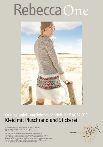 Kleid mit Plüschrand und Stickerei