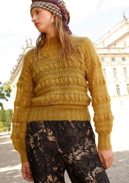 Knit pattern – Jumper with bobbles