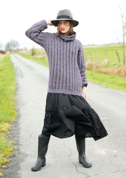 Jumper with peep-hole pattern ribbing