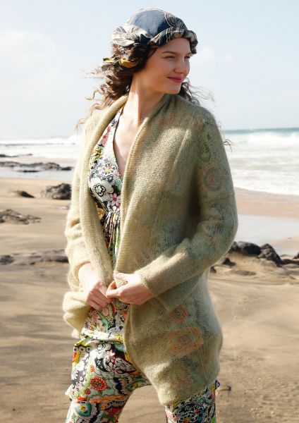 Knit pattern – Loose-fitting mohair cardigan