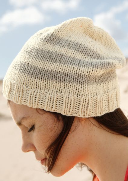Knit pattern – Beanie with whorly stripes