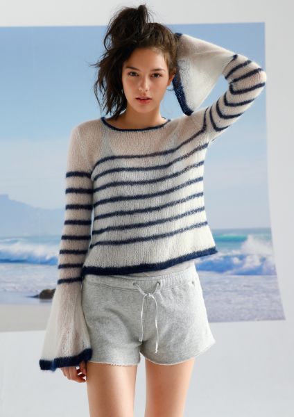 Fluted-sleeve jumper